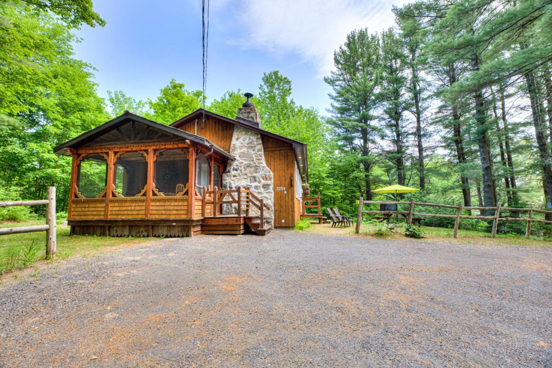 Domaine Chalets Des Pins Rawdon Exterior foto